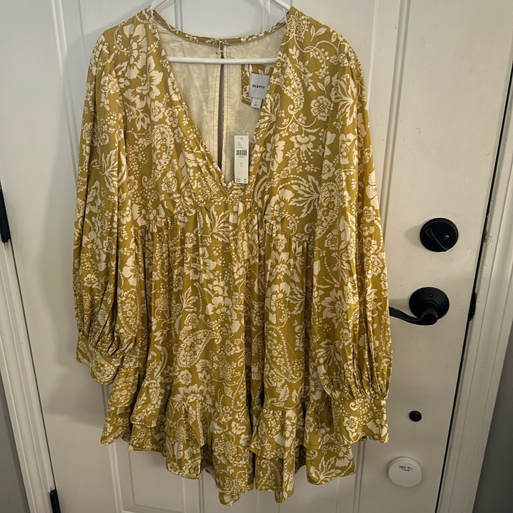 Great spring or fall dress